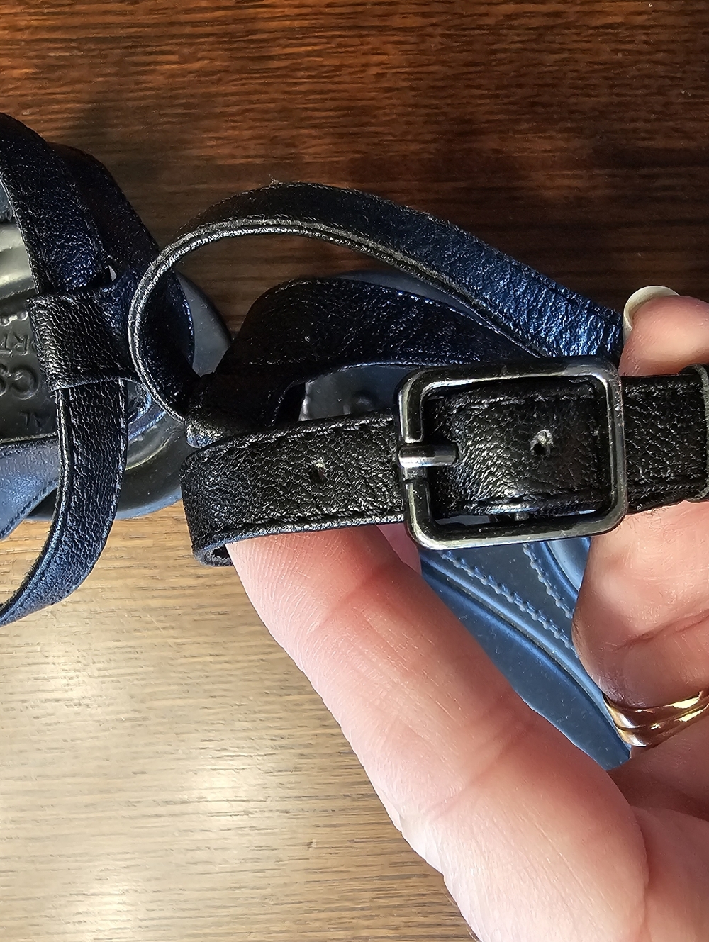 Crocs LeighAnn Black Ankle Strap Wedges Size 8 - Picture 11 of 16